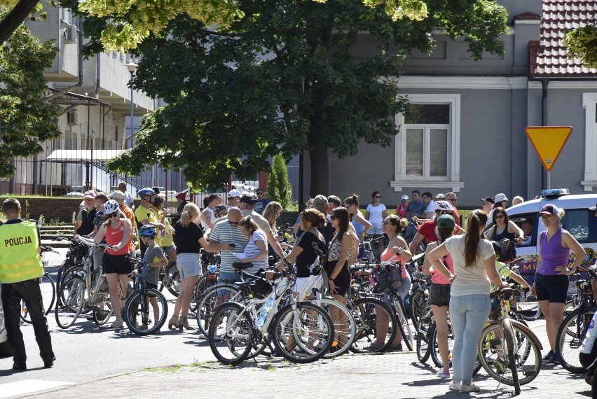 Powiatowy rajd rowerowy lata co roku gromadzi ponad setkę uczestników