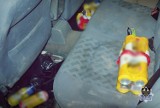 Kompletnie pijany kierowca z piwem w samochodzie rozbił się na barierach energochłonnych w Czarnym Borze i próbował ukryć auto