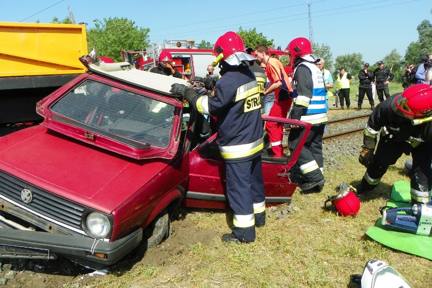 Symulacja wypadku na przejeździe kolejowym w Pile