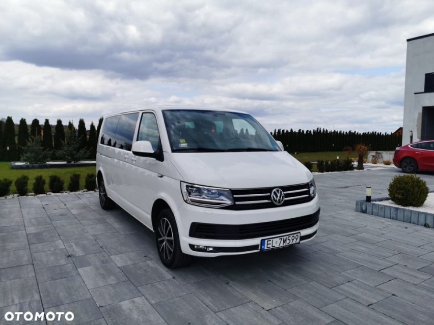 Volkswagen Caravelle 2.0
Cena: 129 tys. 137 zł
Rok: 2019...