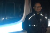 Policjant z Nakła uratował życie starszej kobiecie, choć sam się narażał