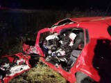 Wypadek na DK1 koło Radomska. Nie żyje kierowca fiata [ZDJĘCIA]