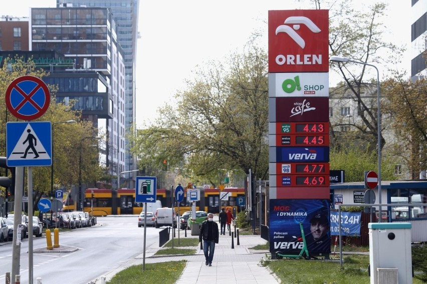 W poniedziałek 14 marca PKN ORLEN postanowił obniżyć ceny...