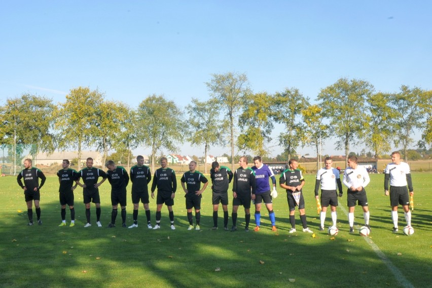 IV Liga Lubuska - piłka nożna. ZAP Syrena Zbąszynek - Czarni Browar Witnica 0:2 (0:1)