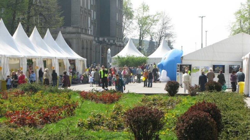 PIĄTEK, 21 KWIETNIA 2017, 10:00-17:00  

Krakowska Wystawa...