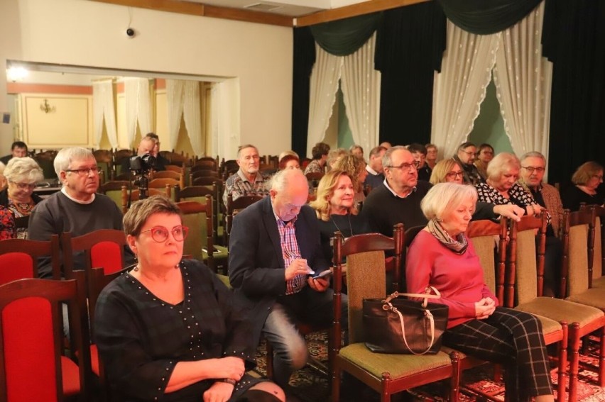 Koncert Olka Grotowskiego w Pałacyku Zielińskiego. Zagrał z okazji "Andrzejek". Zobacz zdjęcia