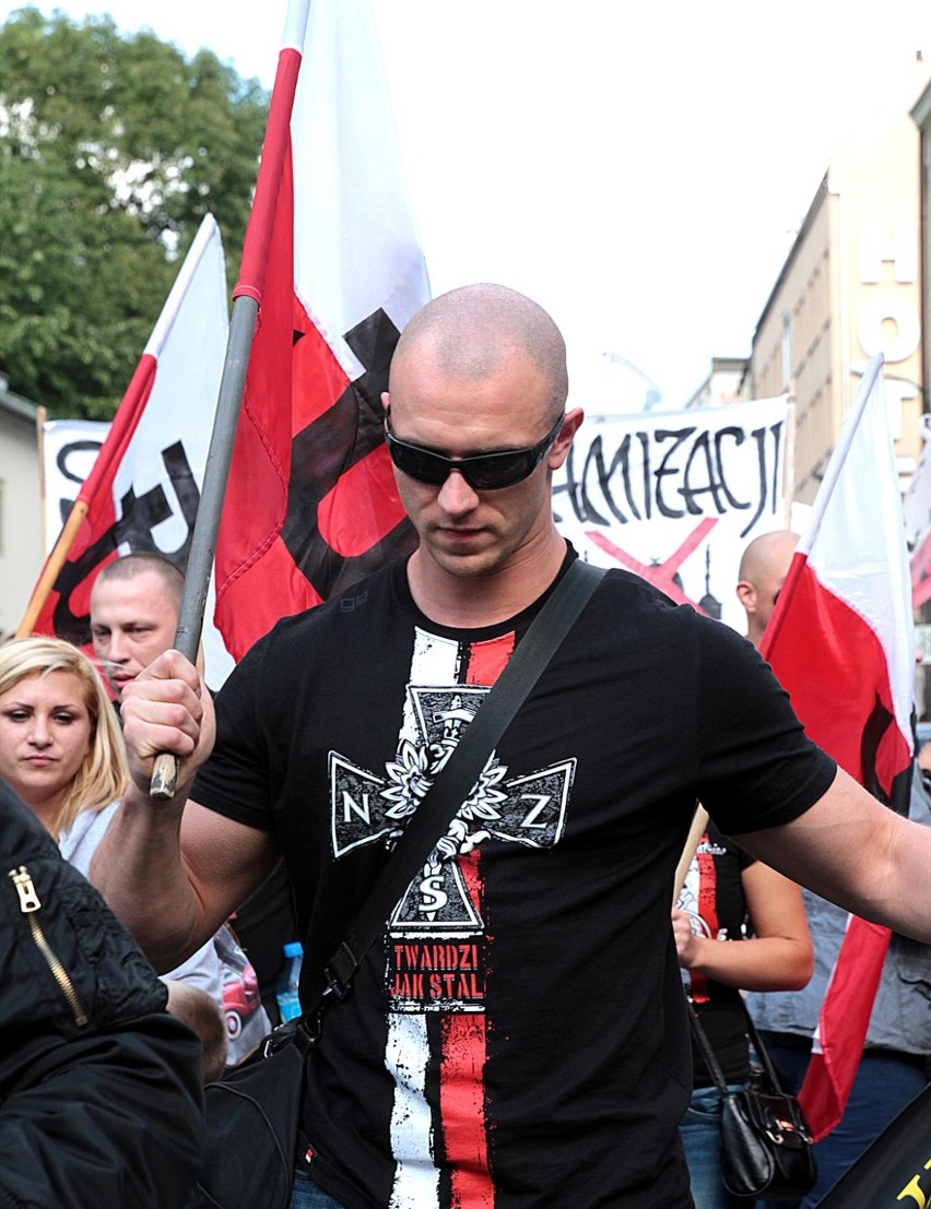 Kraków. Marsz przeciwników uchodźców [ZDJĘCIA, WIDEO]