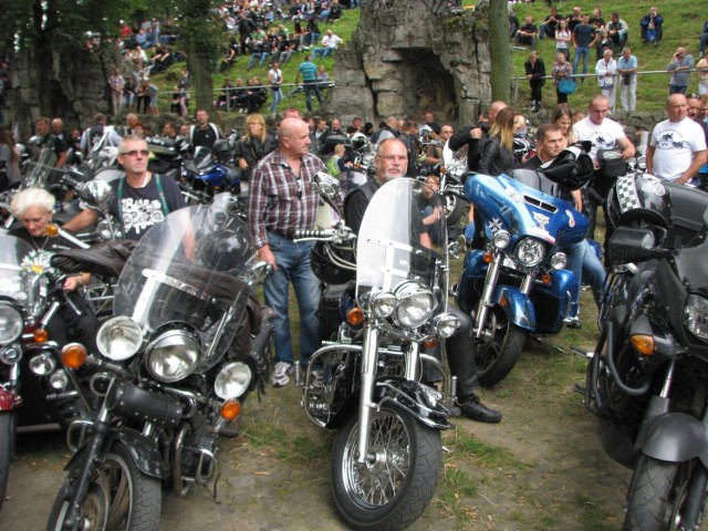 Organizatorzy spodziewają się w grocie na Górze św. Anny 8 tysięcy motocykli i ich właścicieli.