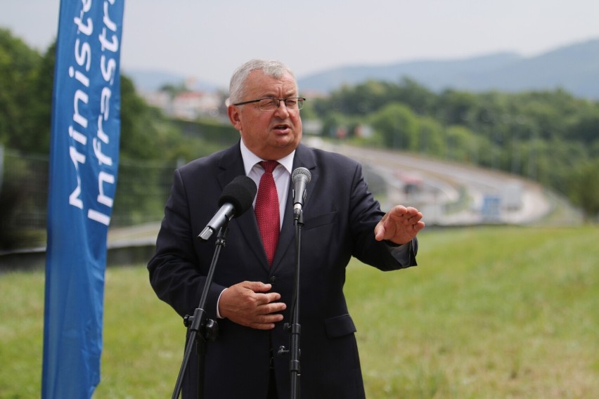 Minister infrastruktury Andrzej Adamczyk uzgodnił dzisiaj...