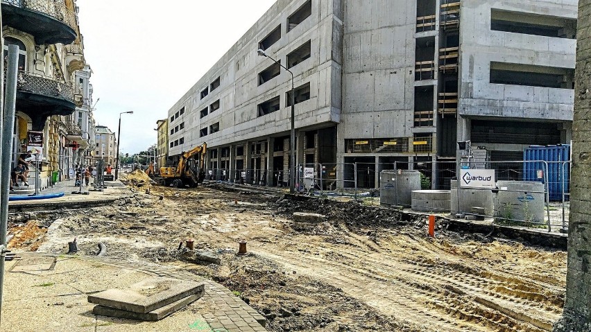 Postęp prac przy budowie centrum przesiadkowego "Opole...