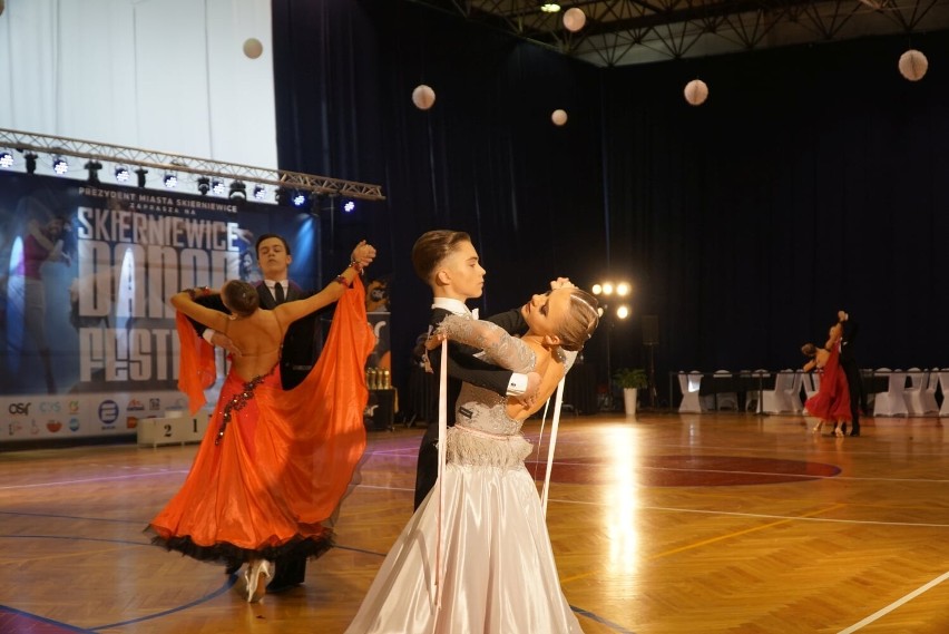 Ogólnopolski turniej tańca odbywa się w Skierniewicach. Skierniewice Dance Festival 2021