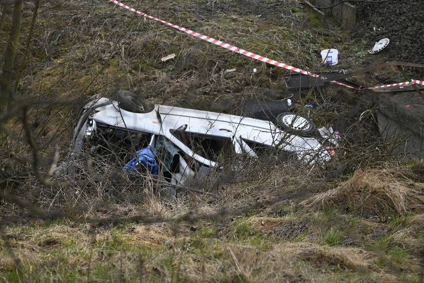 W wyniku wypadku na przejeździe kolejowym w Sulnówku ciężko...