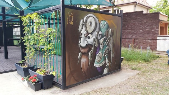 Nowe murale w Szczecinie w klimacie fantastyki autorstwa Kreda288
