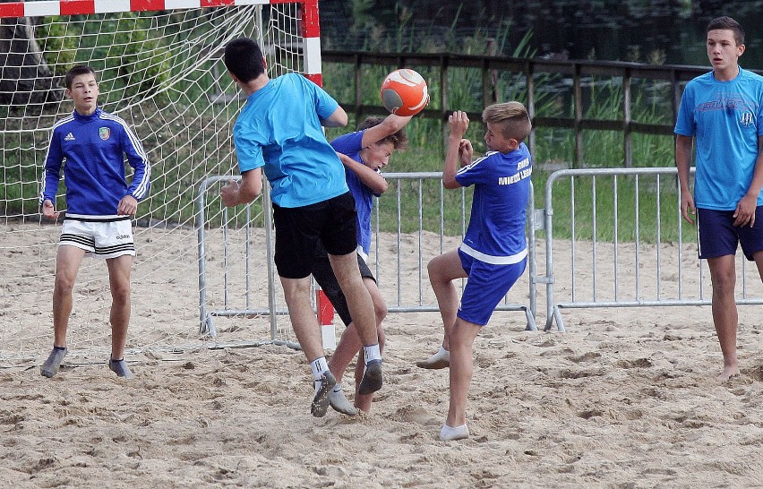 Turniej Plażowej Piłki Nożnej Kormoran Cup w Legnicy [ZDJĘCIA]