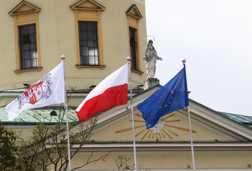 Pierwsze dni maja to ważne święta państwowe. Z tej okazji...