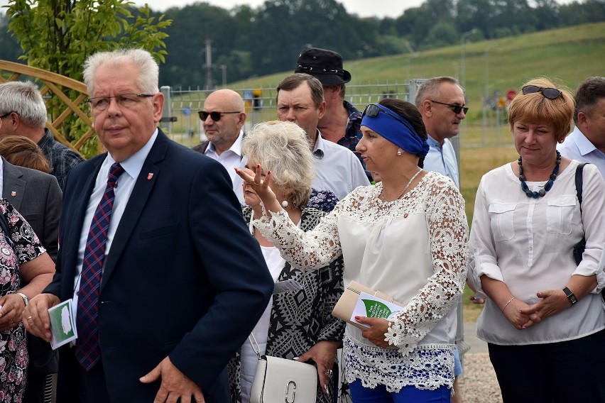 Gorlice. Za 2 miliony powstał w Bobowej piękny park [ZDJĘCIA]