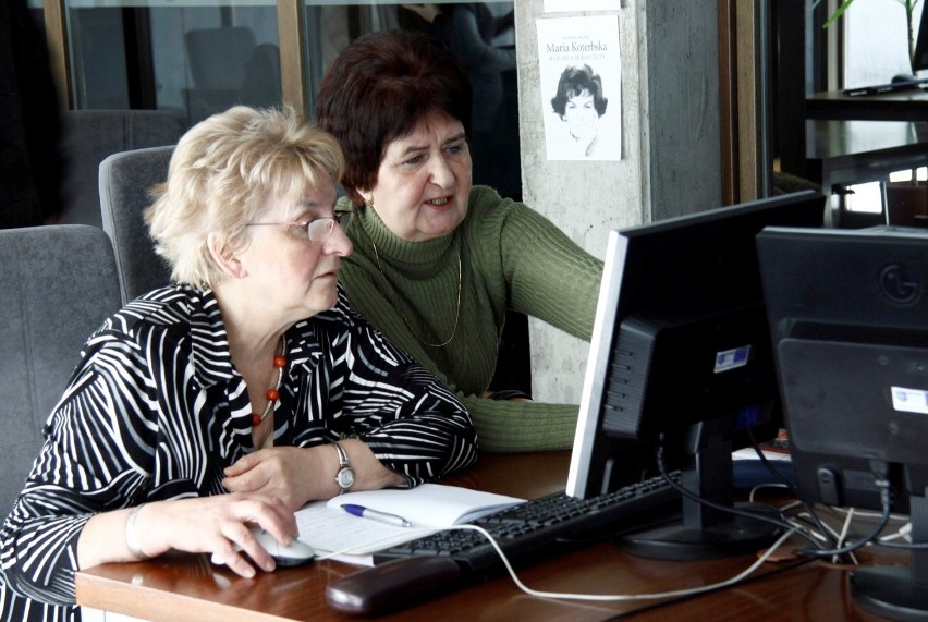 Wrocław: Zajęcia komputerowe dla seniorów