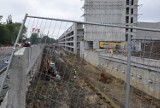 Przebudowa Kościuszki i Kolejowej. Widać już wyjazd z tunelu pod DK81 do Galerii Libero ZDJĘCIA