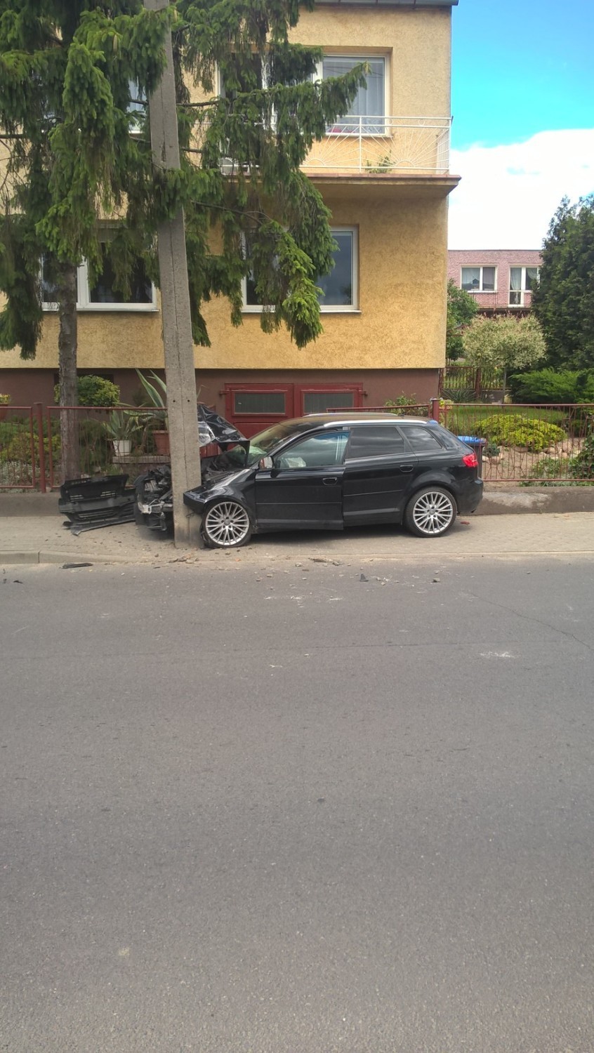 Wypadek na ulicy 22 Stycznia w Lipnie. Dwie osoby trafiły do szpitala