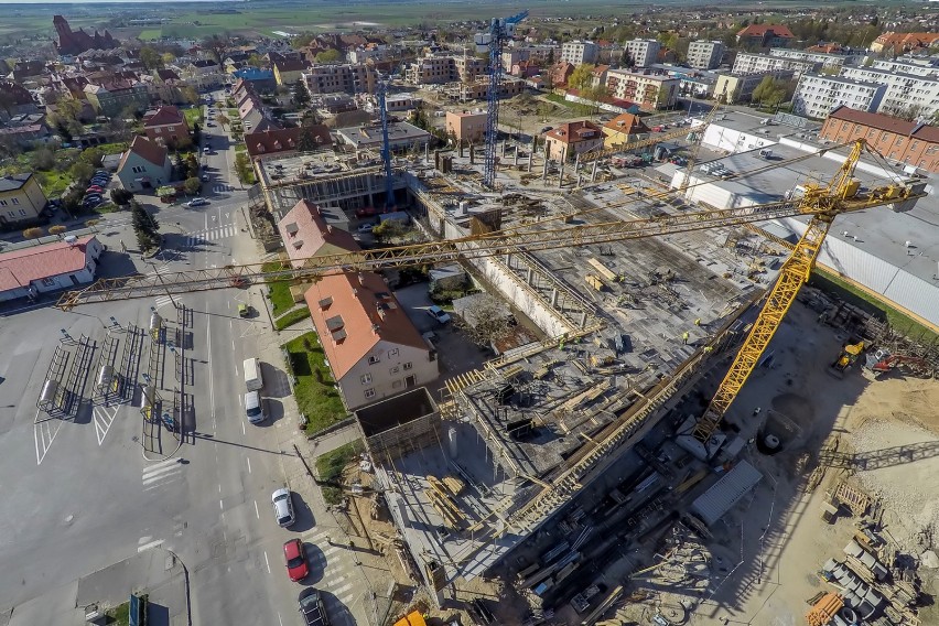 Plac budowy centrum handlowego Liwa widziany z drona [VIDEO]