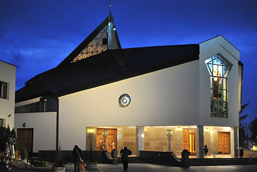 Toruń: Kościół rozbłyśnie nocą