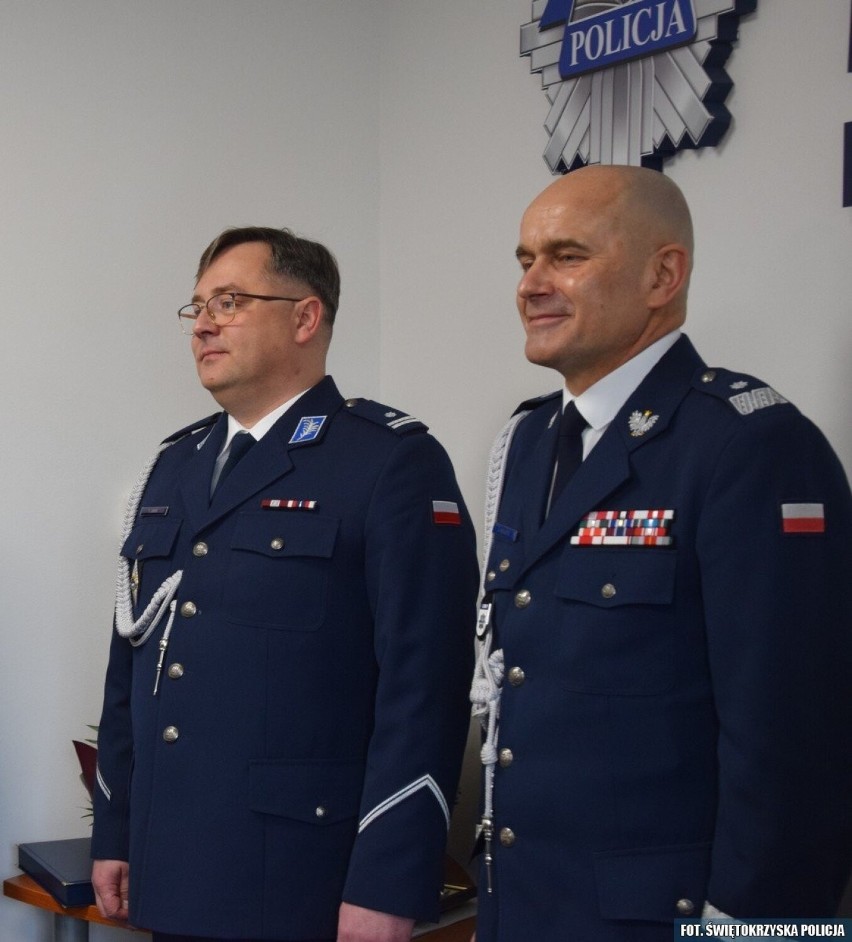 Zmiana na stanowisku komendanta policji w Jędrzejowie. Zobacz zdjęcia z uroczystości