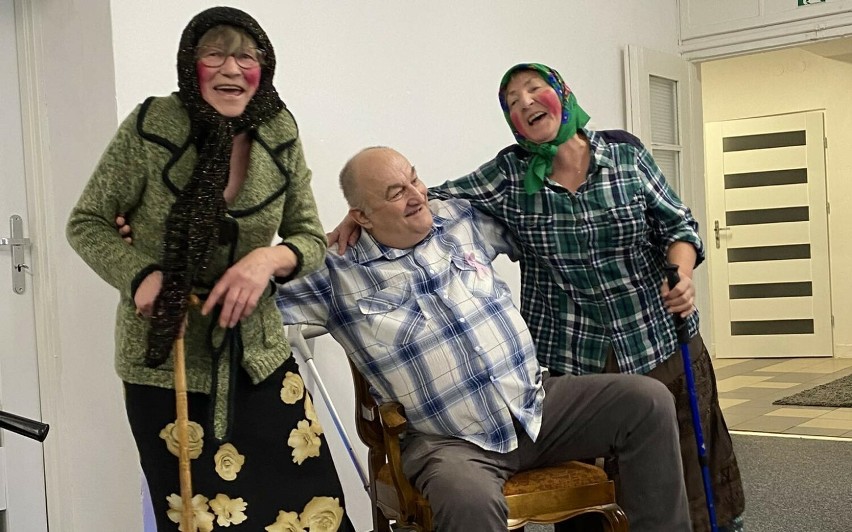 Seniorzy z Wierzbicy bawili się na zapustach. Zobacz zdjęcia