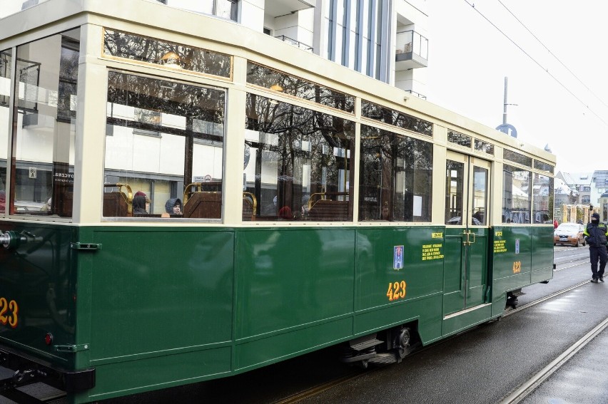 Poznaniacy są zachwyceni nowym-starym tramwajem!