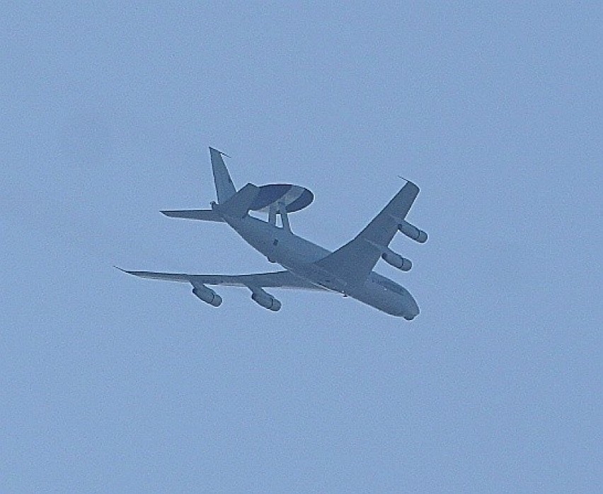 Samolot AWACS nad Poznaniem uchwycony przez naszego...