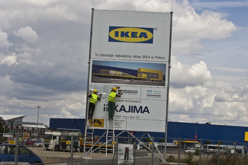 Tak budowano wrocławski sklep IKEA i Aleję Bielany (ZOBACZ ARCHIWALNE ZDJĘCIA)