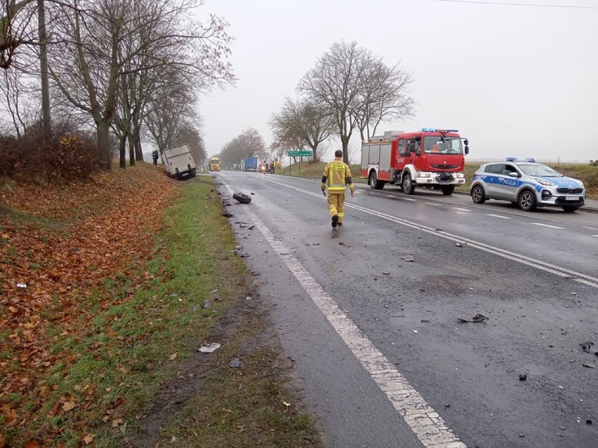 Tragedia na drodze krajowej nr 24 w Rozbitku. Jedna osoba nie żyje [ZDJĘCIA]