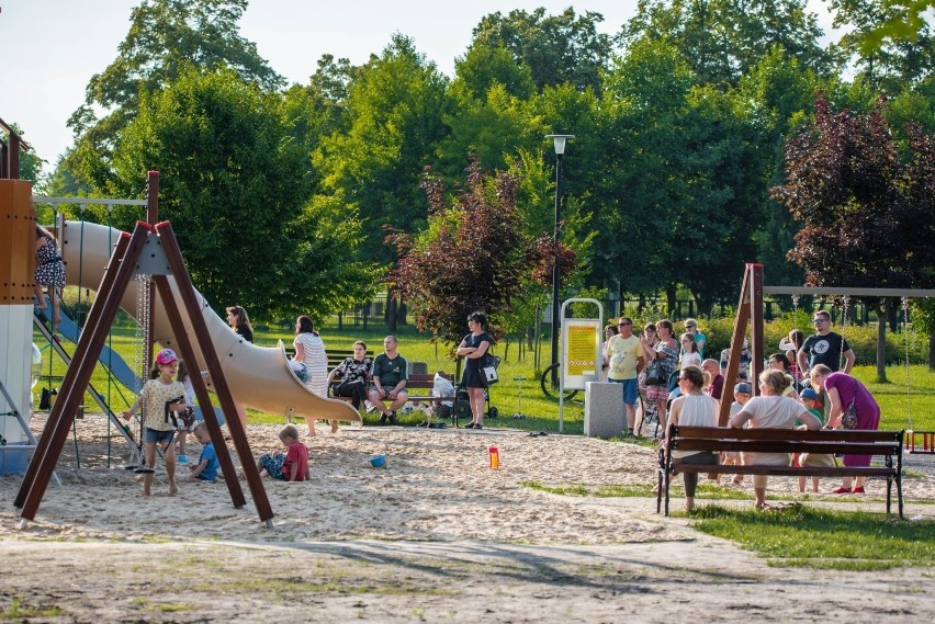 Wspaniale sprawdził się nowy plac zabaw w kształcie statku w...