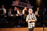 Urodzinowy koncert Brass Band Oborniki 2022. Zespół ma nowego wokalistę [ZDJĘCIA]