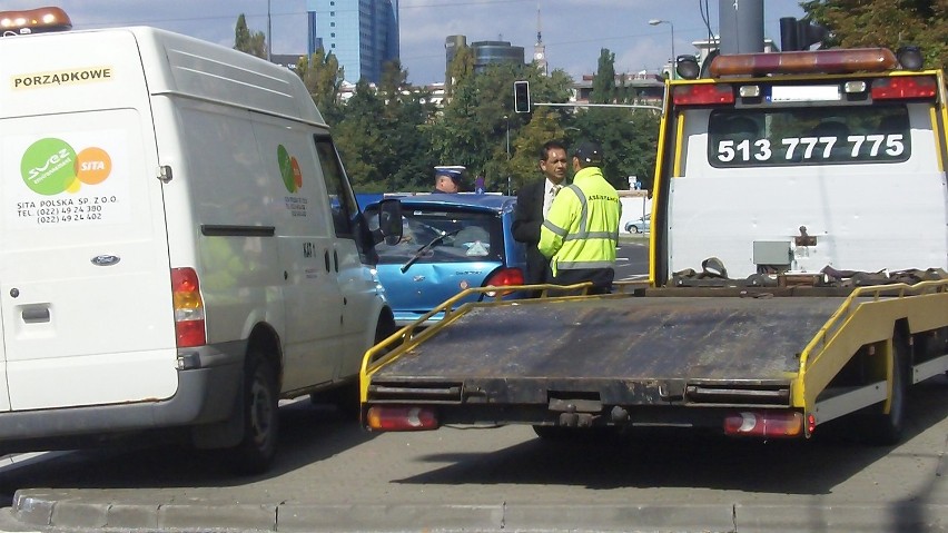Wypadek na skrzyżowaniu Goworka z Puławską. Zderzyły się 3 samochody (ZDJĘCIA)
