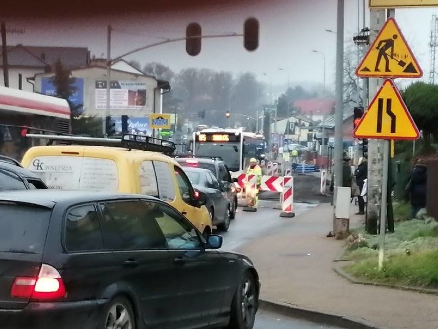 Remont ulicy Świętokrzyskiej przez kilka tygodni powodował...