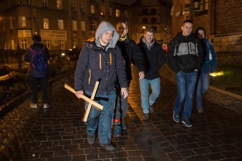 Ekstremalna Droga Krzyżowa ruszyła po raz 9. [ZDJĘCIA, WIDEO]