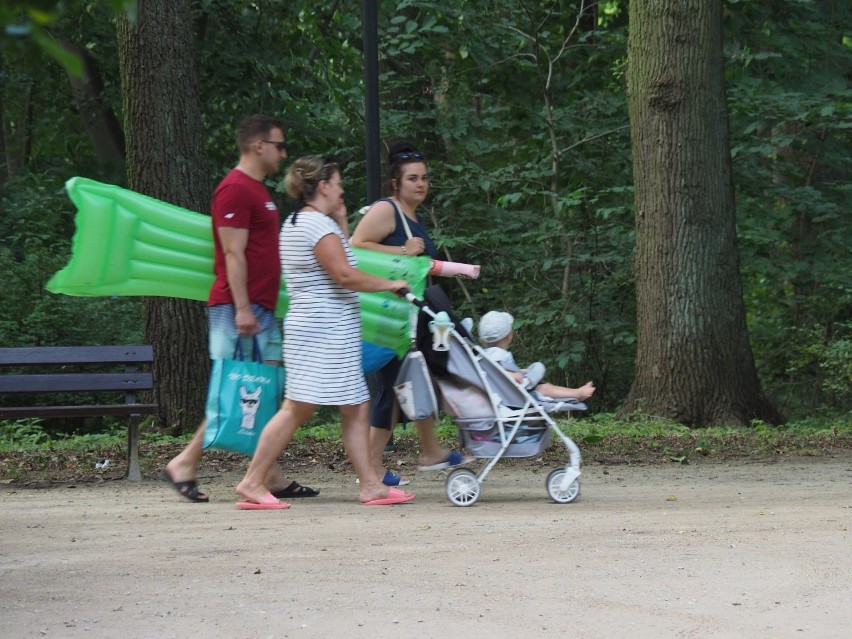 Zobaczcie, jak we wtorkowe południe wyglądała plaża...