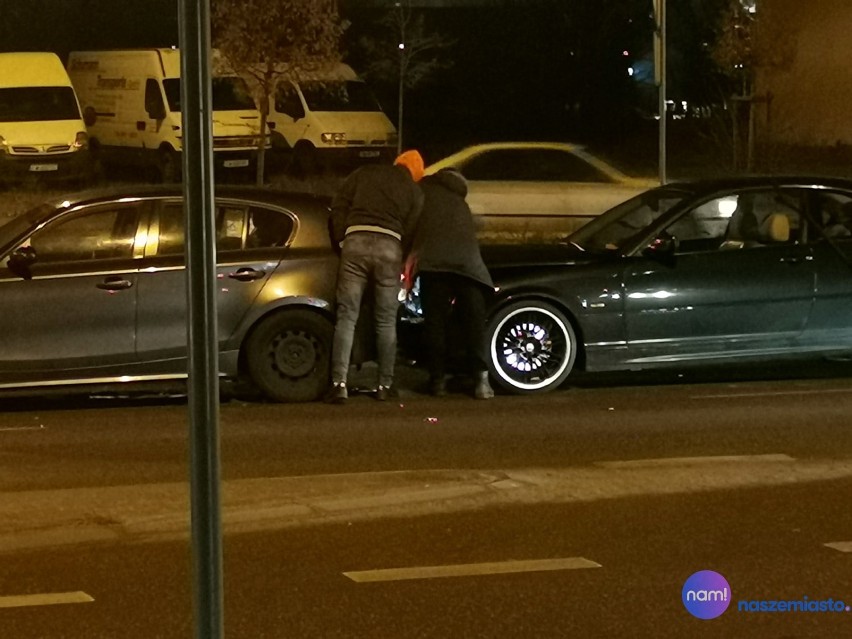 Zderzenie dwóch samochodów BMW we Włocławku