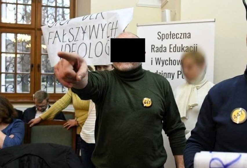 Sąd Rejonowy w Poznaniu skazał Piotra P. na karę 8 miesięcy...