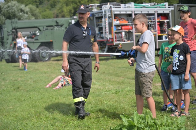 Piknik militarny z okazji Święta Wojska Polskiego w Grudziądzu