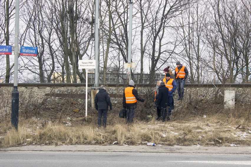 Wypadek na Widzewie w Łodzi. Chłopiec potrącony przez pociąg...