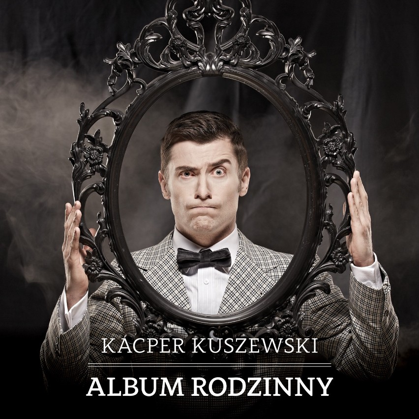 "Muzyka z kawą w tle". Kacper Kuszewski i jego "Album rodzinny" w Czarnej Sali 