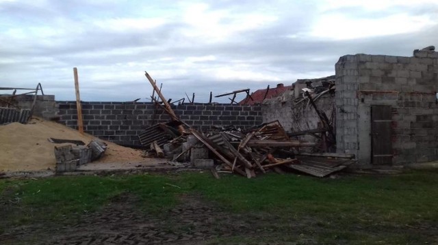 Pożar stolarni w Czempiszu.