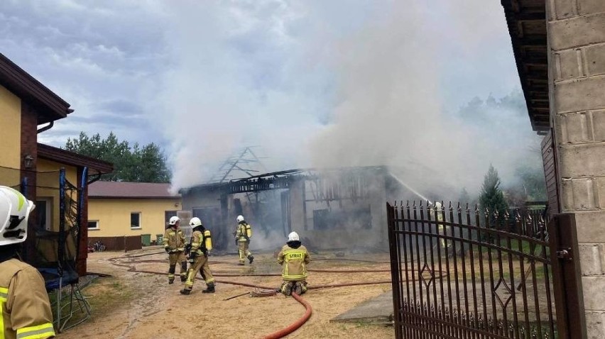 Pożar stolarni w Czempiszu.