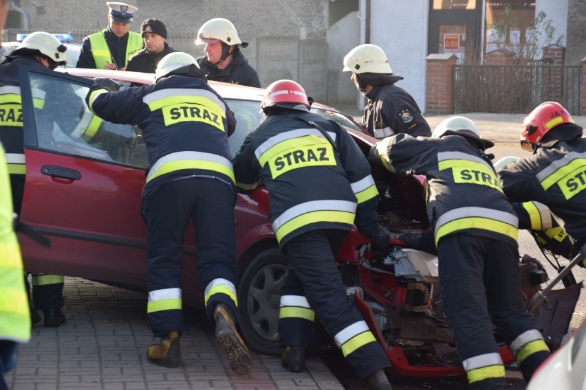 Wypadek na drodze Kędzierzyn-Koźle - Zdzieszowice w...