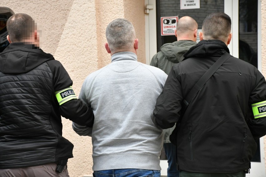 Oszustwo na wielką skalę: 7 osób zatrzymanych za wyłudzanie unijnych dotacji