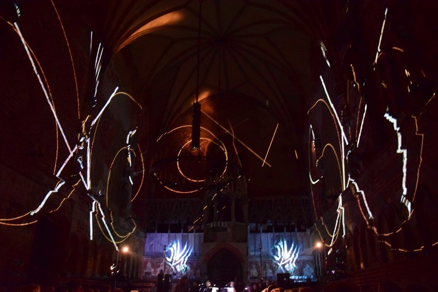 Metafory Muzyczne 2017 w Malborku [ZDJĘCIA]. Wydarzenie zwieńczył "Złoty portal" w kościele zamkowym
