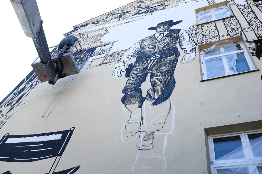 Na ścianie kamienicy na ul. Lisa-Kuli w Rzeszowie powstaje mural poświęcony twórczości Freda Zinnemanna. Tworzy go Kamil Kuzko