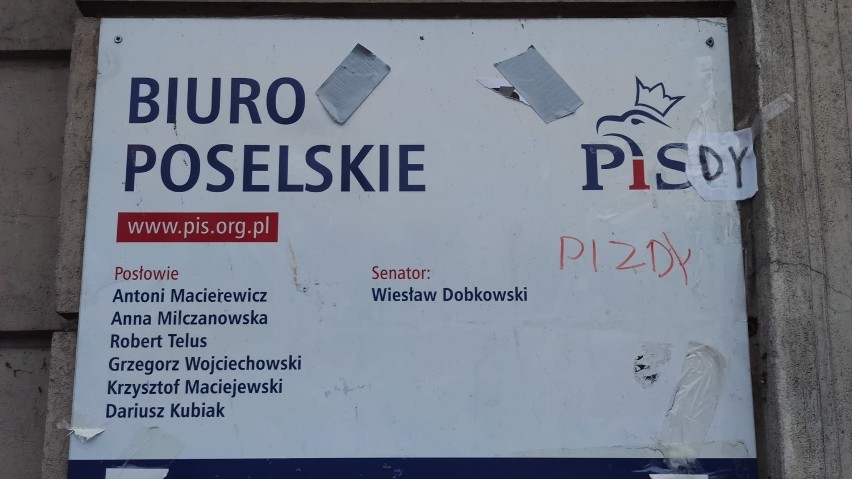 Strajk Kobiet, Piotrków 2020: Protest odwołany! Policja...