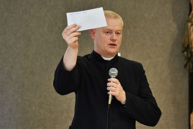 Nominacje zostały wręczone dziekanom bądź ich reprezentantom oraz wikariuszom 25 czerwca w Kurii Diecezjalnej w Rzeszowie.